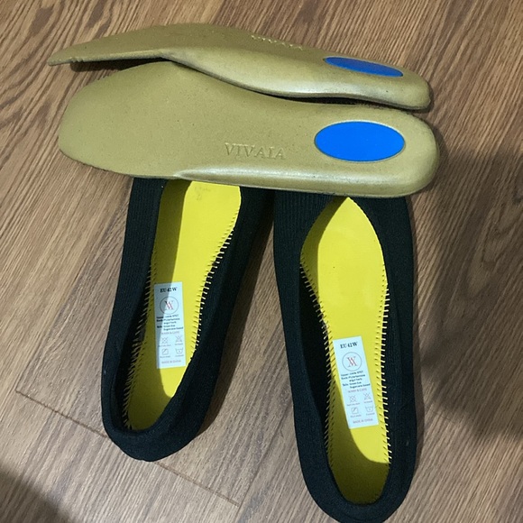 VIVAIA Black Margot Cloud Walker Square Toe V-Neck Slip On Flats EU 42 Brand New - Picture 7 of 9